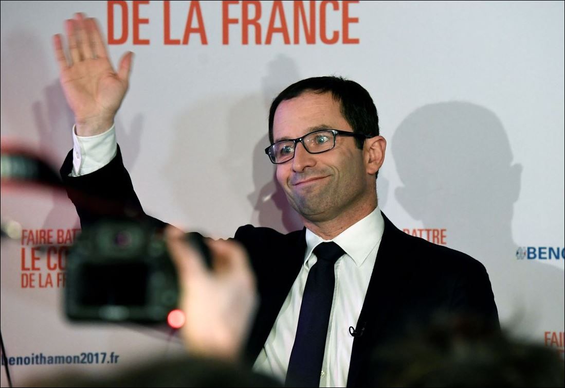 Γαλλία – Ο Μπενουά Αμόν υποψήφιος των Σοσιαλιστών στις προεδρικές εκλογές