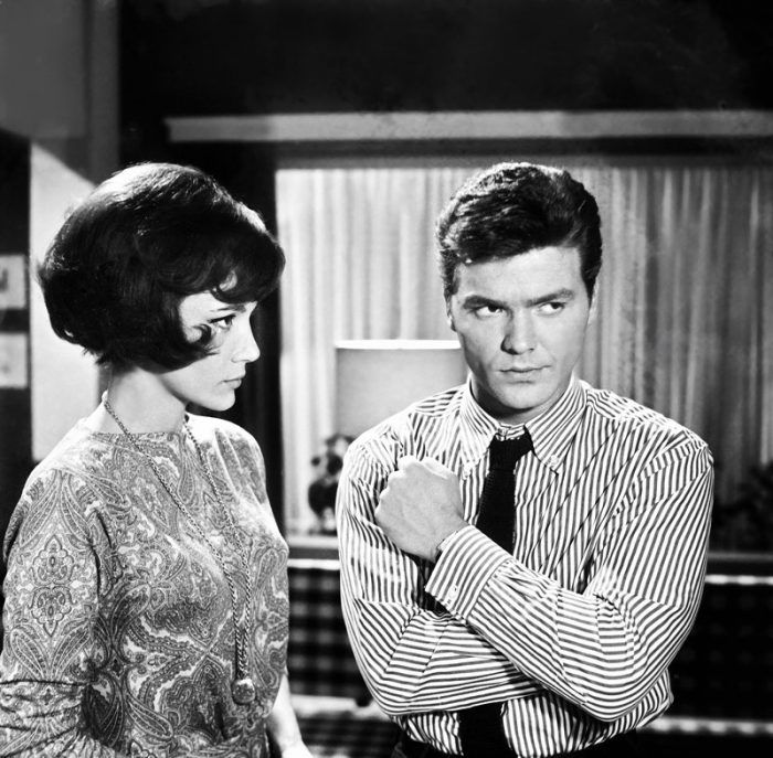 Η συγκλονιστική ιστορία του μελαγχολικού ζεν πρεμιέ Λευτέρη Βουρνά που αυτοκτόνησε στα 45