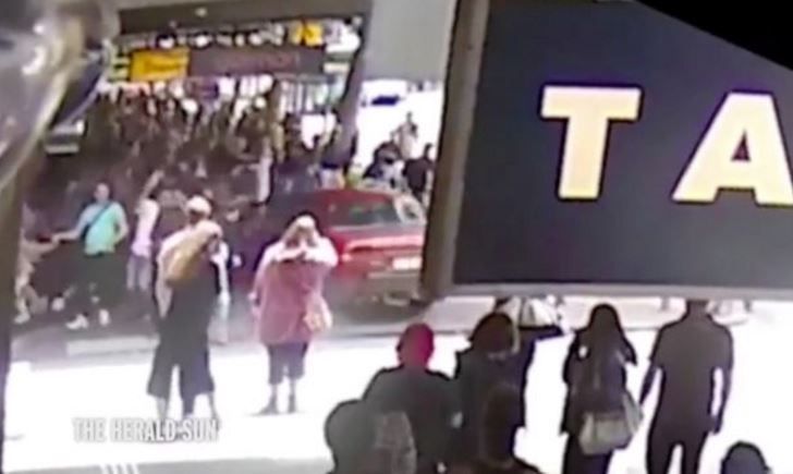 Νέο βίντεο – σοκ: Η στιγμή που ο ομογενής σκόρπισε τον θάνατο στη Μελβούρνη