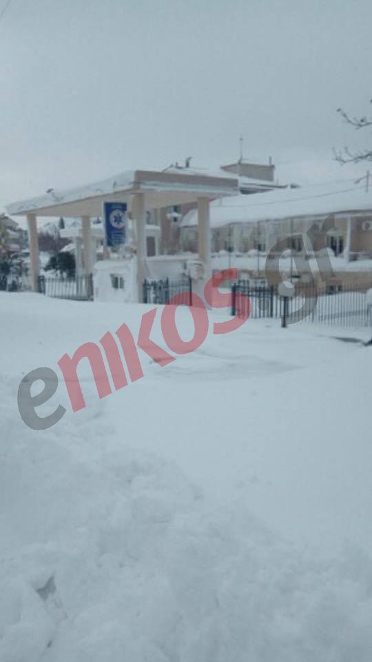 Αδύνατη η πρόσβαση στο νοσοκομείο της Κύμης – ΦΩΤΟ