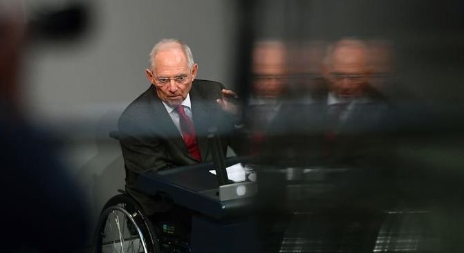 Διευκρινίσεις του γερμανικού ΥΠΟΙΚ για τη συνέντευξη Σόιμπλε