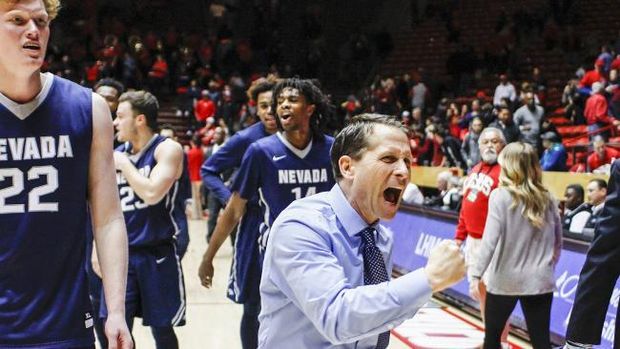 Επική ανατροπή σε αγώνα του NCAA – ΒΙΝΤΕΟ