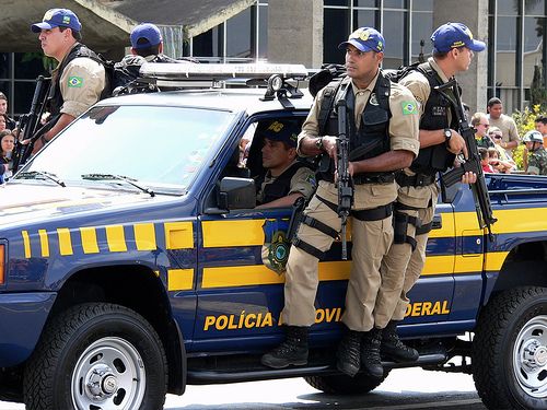 Σοκ στη Βραζιλία – Ένοπλος εισέβαλε σε σπίτι και σκότωσε 11 άτομα