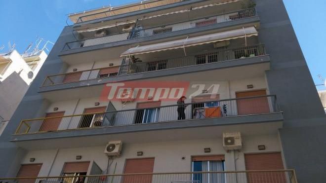 Η “καταραμένη” πολυκατοικία της 40χρονης που αυτοκτόνησε στην Πάτρα