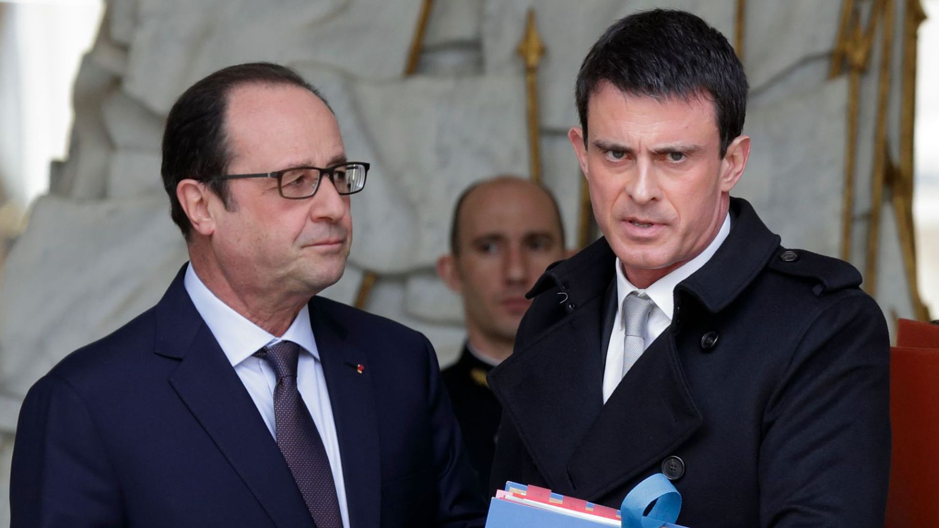 Δεν μιλιούνται ο Ολάντ με τον Βαλς