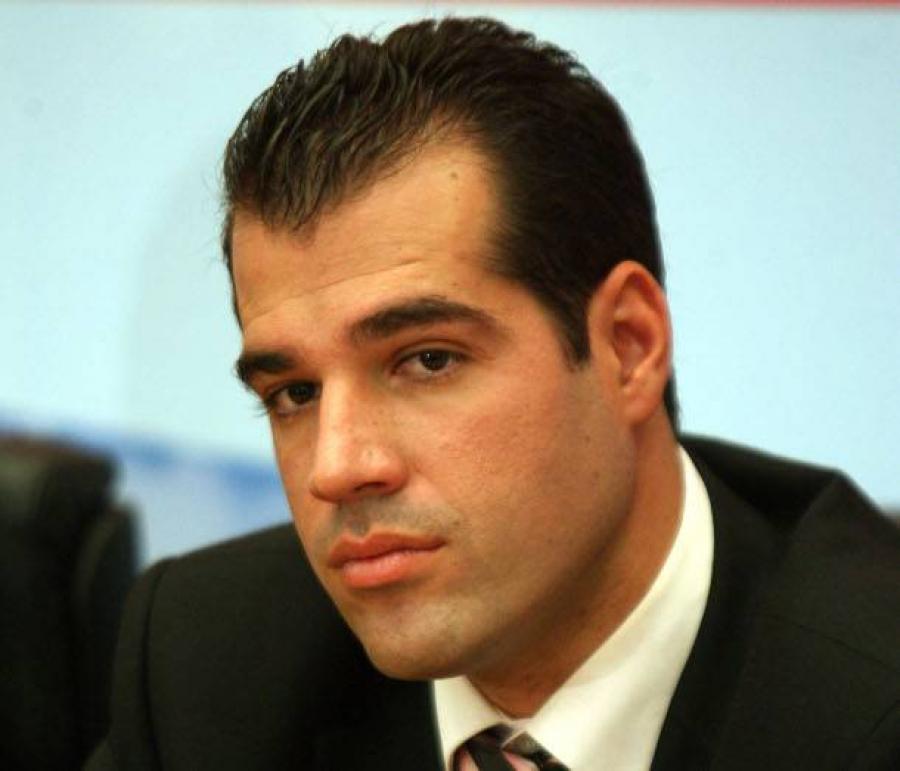 Η συγκλονιστική εξομολόγηση του Θάνου Πλεύρη: Στην εντατική ήρθα κοντά στον Θεό