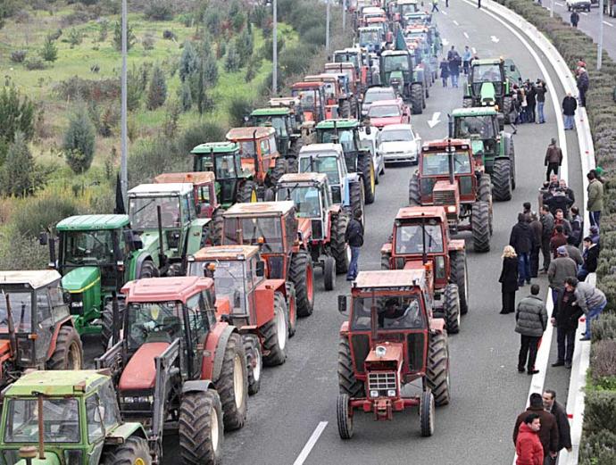 Κλιμακώνουν τις κινητοποιήσεις τους οι αγρότες της Κεντρικής Μακεδονίας