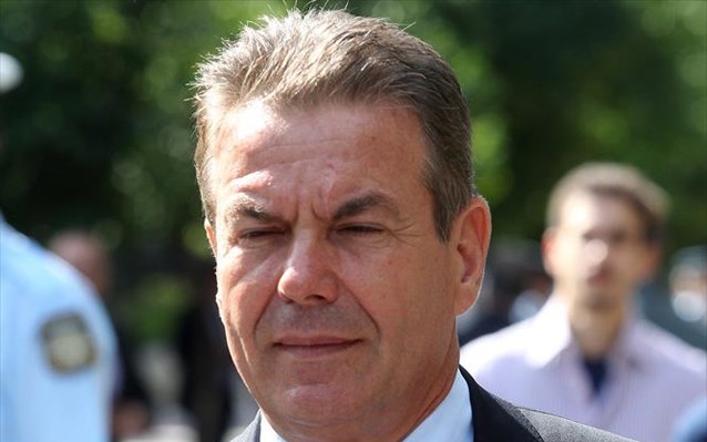 Ο Πετρόπουλος για τα μπλοκάκια: Η κυβέρνηση πρέπει να νομοθετεί και ο λαός να στηρίζει – ΒΙΝΤΕΟ