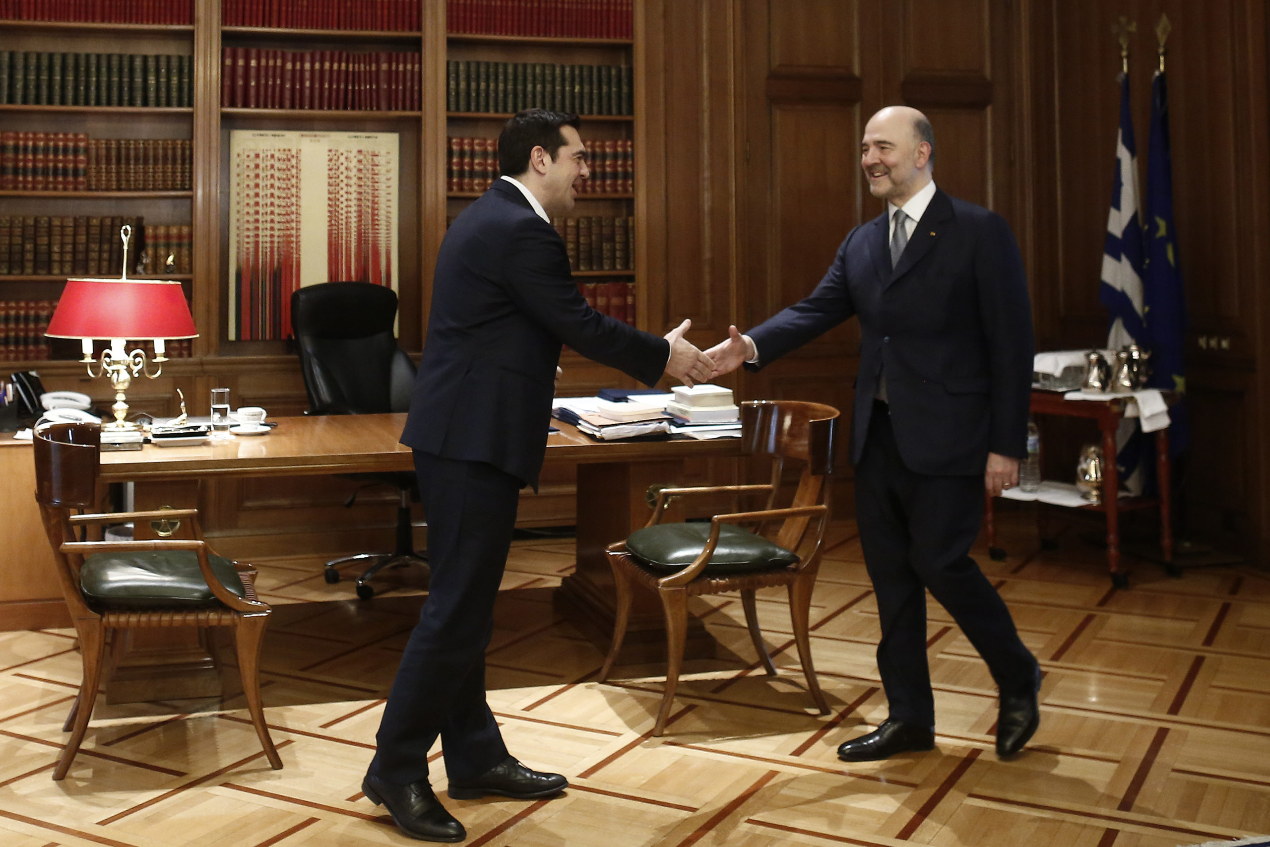 Τσίπρας: Να αναγνωριστούν τα νούμερα και οι θυσίες – Μοσκοβισί: Δεν απέχουμε πολύ από μια λύση – ΒΙΝΤΕΟ