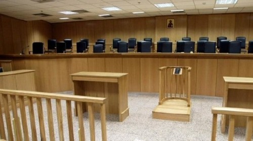 Διεκόπη η δίκη του συζυγοκτόνου της Χαλκιδικής