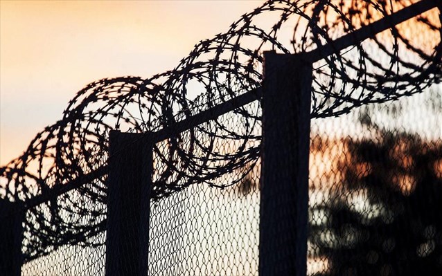 Δεύτερο φράκτη “στήνει” στα σύνορά της η Ουγγαρία