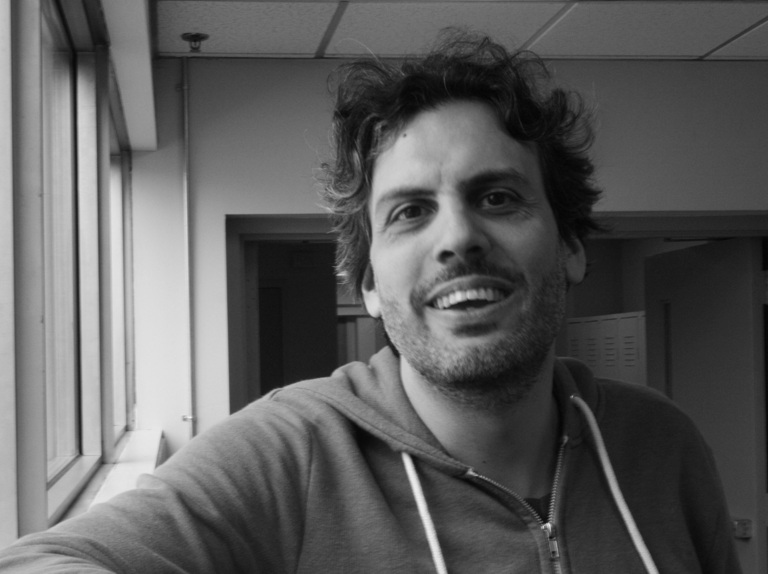 Έλληνας δημιούργησε στο εργαστήριο νέα κύτταρα θυρεοειδούς