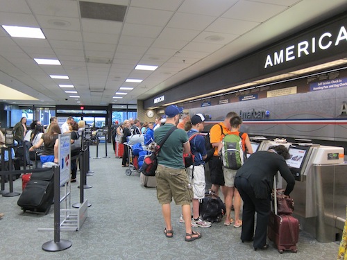 ΗΠΑ: Λιγότερες από 60.000 οι βίζες που ανακλήθηκαν αναφέρει το Στέιτ Ντιπάρτμεντ