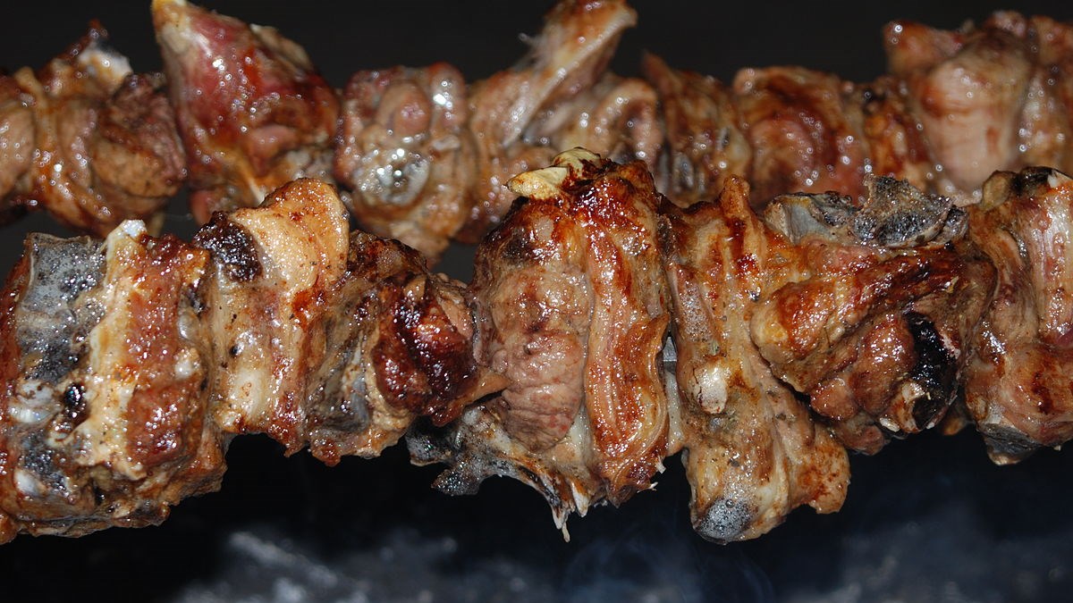 Ασύλληπτο: Έκλεισαν νωρίς δημόσια υπηρεσία λόγω… Τσικνοπέμπτης