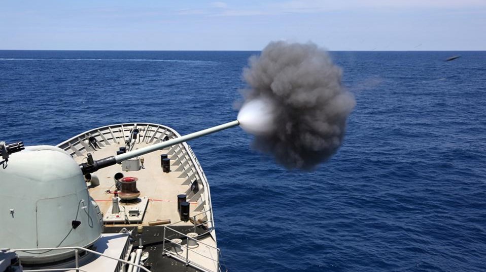 Αποχώρησε από τα ελληνικά χωρικά ύδατα μετά τις βολές το τουρκικό πολεμικό πλοίο