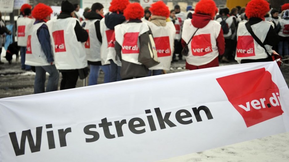 Γερμανία: Αυξήσεις 4,35% για τους δημοσίους υπαλλήλους