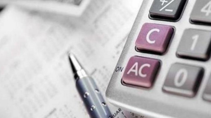 «Τρέχουν» σενάρια νέας φορολογικής κλίμακας και μείωσης του αφορολόγητου