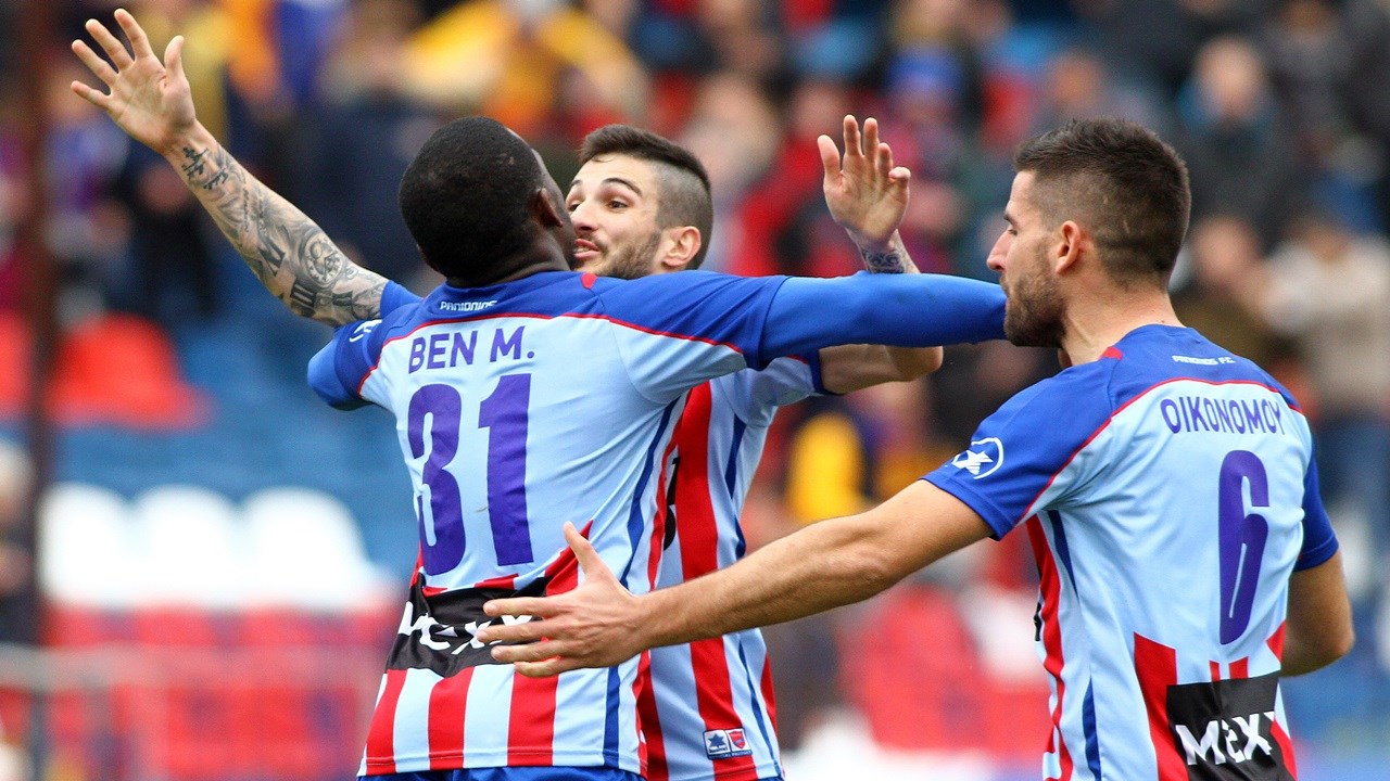 “Κολλημένος” με τη δεύτερη θέση ο Πανιώνιος