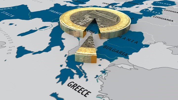 Δεκατέσσερις κορυφαίοι Έλληνες οικονομολόγοι προειδοποιούν: Grexit με νέα δραχμή θα είναι καταστροφή