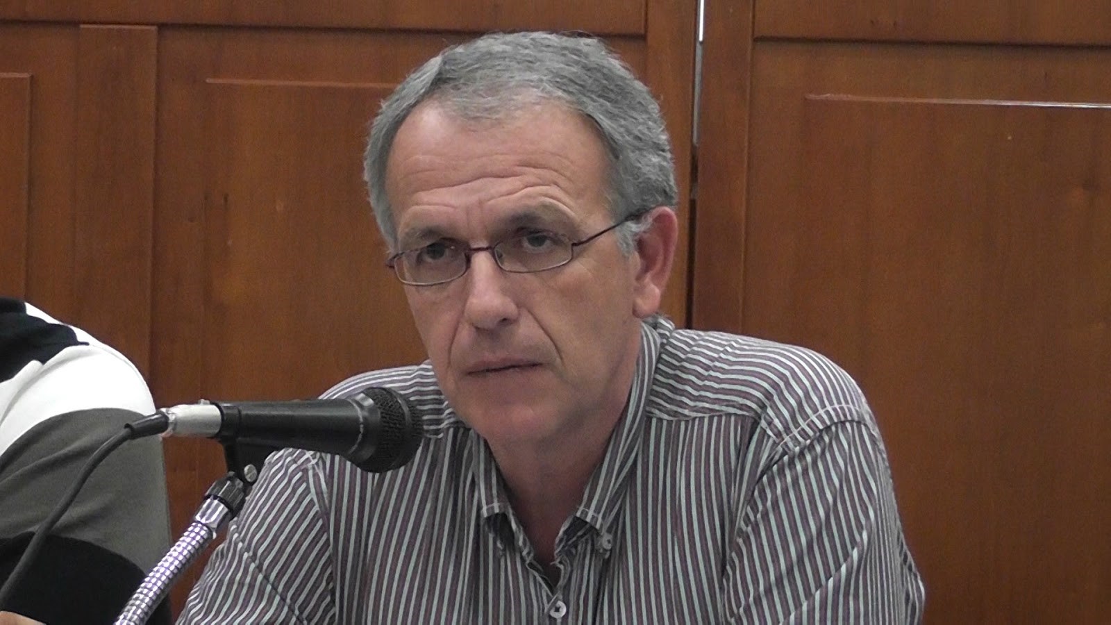 Ρήγας: Το αφορολόγητο δεν είναι «φετίχ» αν υπάρχουν αντισταθμιστικά μέτρα  – ΒΙΝΤΕΟ