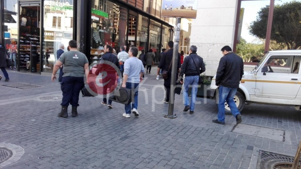 “Θερμό” επεισόδιο με οπαδούς του Σώρρα στο Ηράκλειο – ΦΩΤΟ