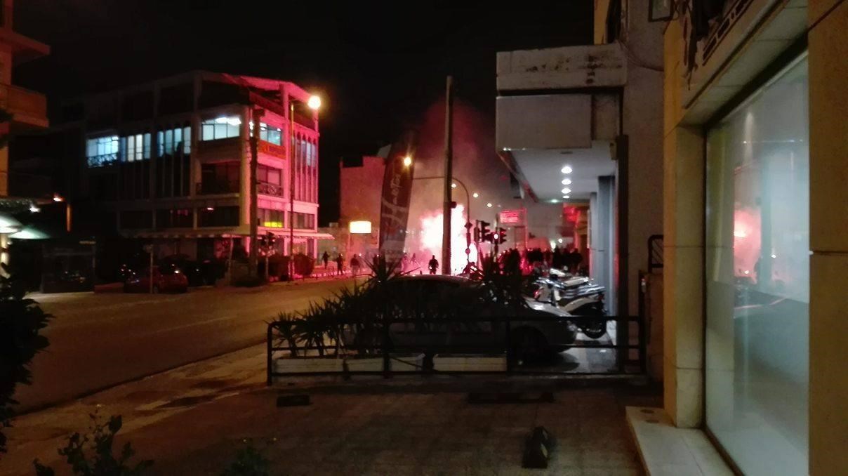 Επίθεση με μολότοφ σε σύνδεσμο οπαδών του Παναθηναϊκού – ΒΙΝΤΕΟ
