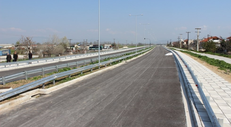 Τραγωδία στη Λάρισα – 50χρονος παρασύρθηκε από αυτοκίνητο