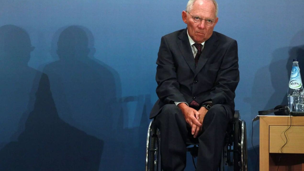 Σόιμπλε: Το πρόβλημα της Ελλάδας δεν είναι το χρέος – Μεταρρυθμίσεις σε φορολογικό και εργασιακά