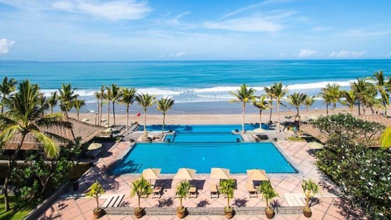 Ελληνικό νησί στα 10 καλύτερα ταξίδια για το 2017