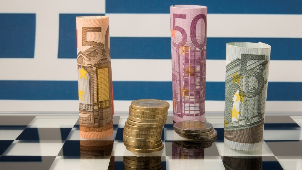 Φορολογικές ελαφρύνσεις μόνο με… πρωτογενές πλεόνασμα-μαμούθ 5,2% το 2019