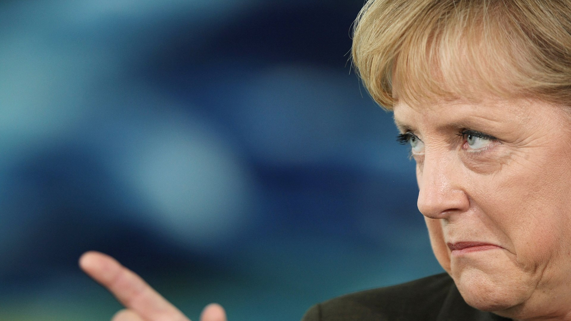 Ξανά μπροστά η Μέρκελ σε νέα δημοσκόπηση