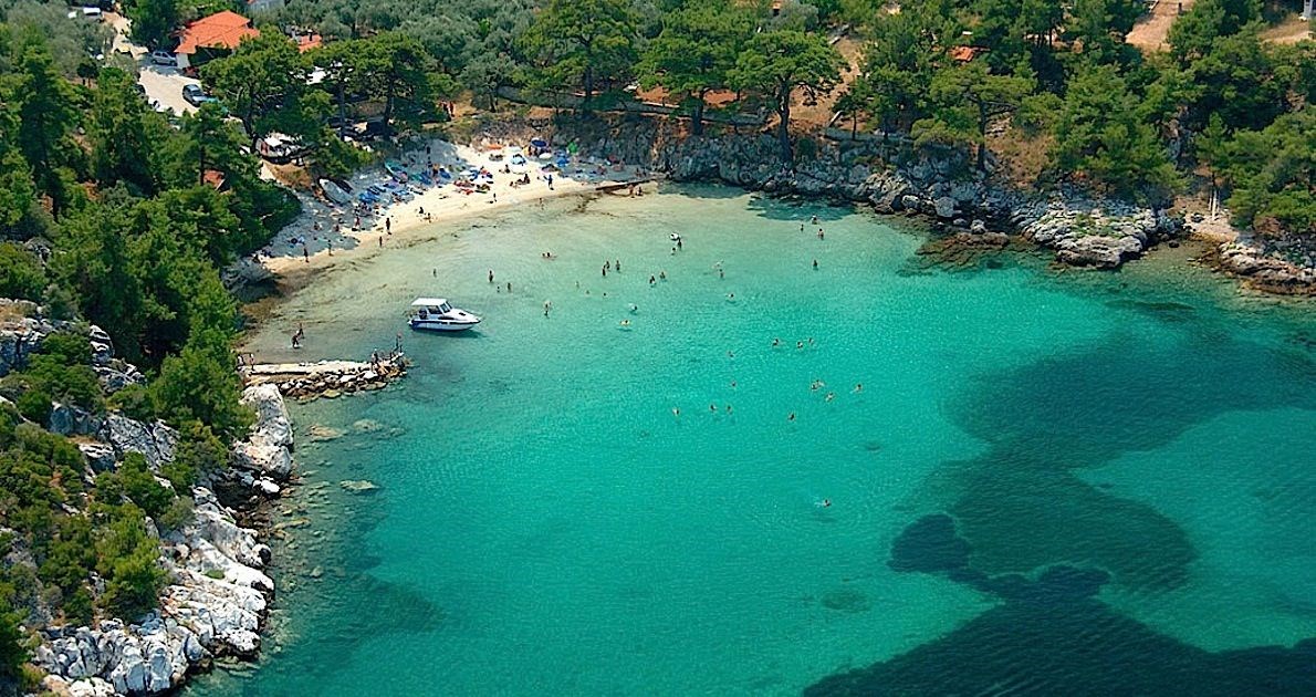 5 προορισμοί που συνδυάζουν βουνό και θάλασσα!