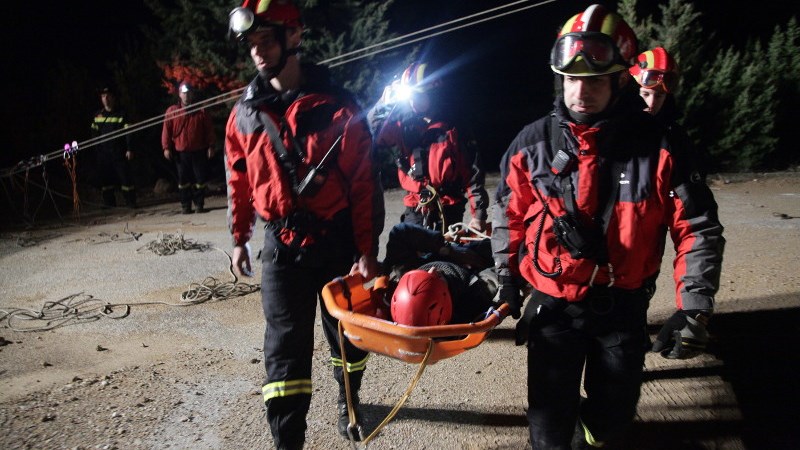 Η εντυπωσιακή άσκηση της Πυροσβεστικής για σενάριο σεισμού με καταρρεύσεις κτιρίων – ΦΩΤΟ – ΒΙΝΤΕΟ