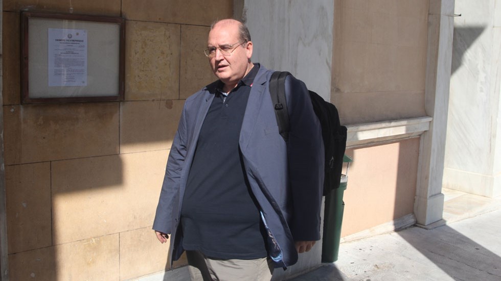 Φίλης: Μείωση αφορολόγητου και συντάξεων με παράλληλη μείωση φορολογίας δεν περνάει