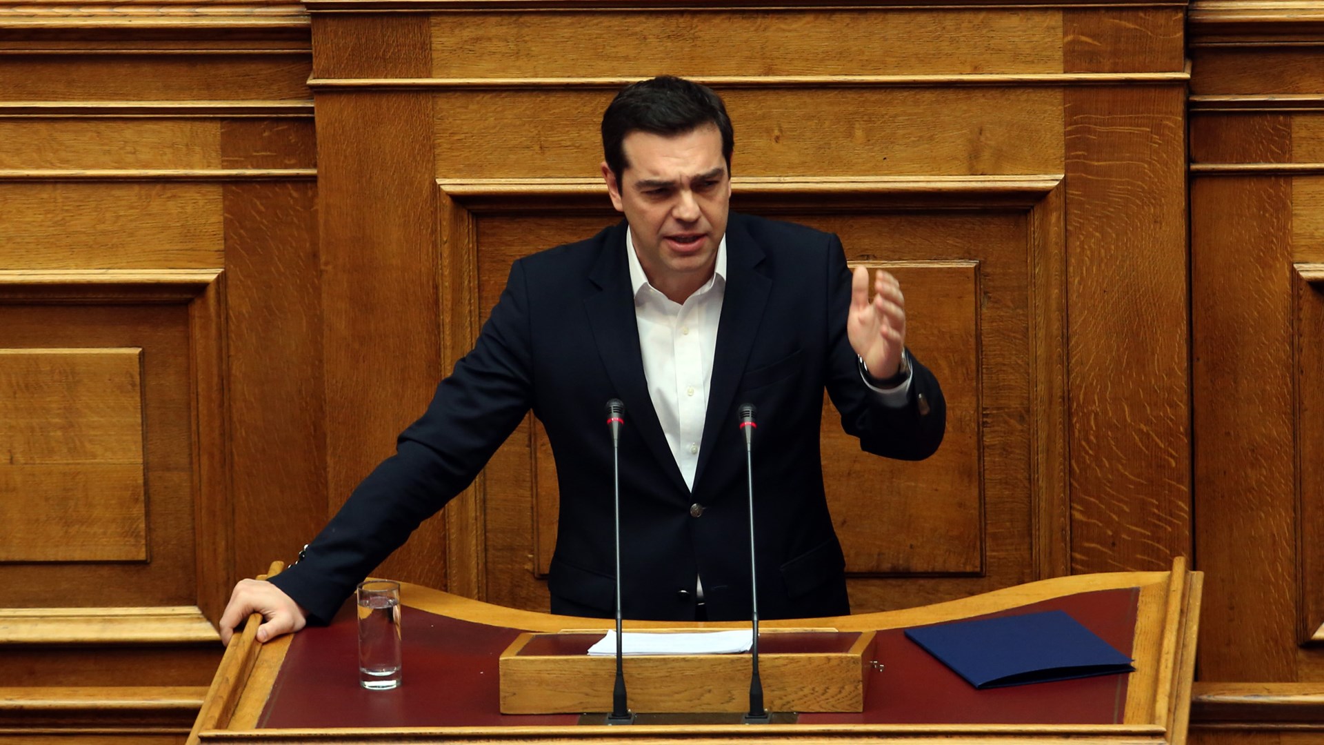 Τσίπρας: Πετύχαμε έντιμο συμβιβασμό – Για κάθε ευρώ επιβάρυνσης θα υπάρχει κι ένα ευρώ αντίστοιχης ελάφρυνσης – ΒΙΝΤΕΟ