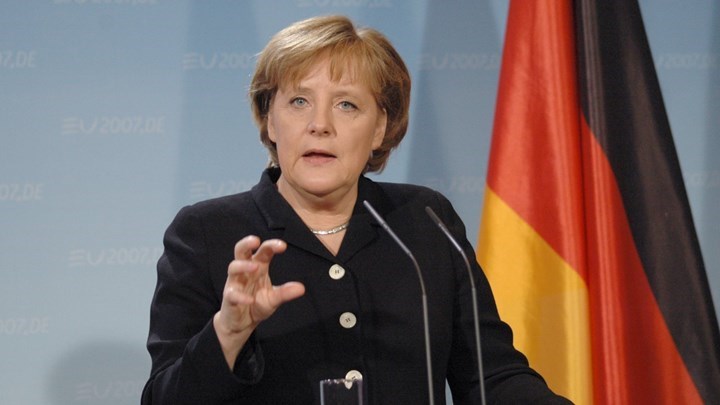Επιμένει το Βερολίνο ότι τα μέτρα για το χρέος θα εξεταστούν το 2018