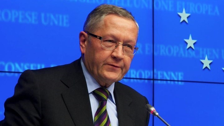 Ρέγκλινγκ: Η ελληνική κυβέρνηση δεν αμφισβητεί τον στόχο του πλεονάσματος