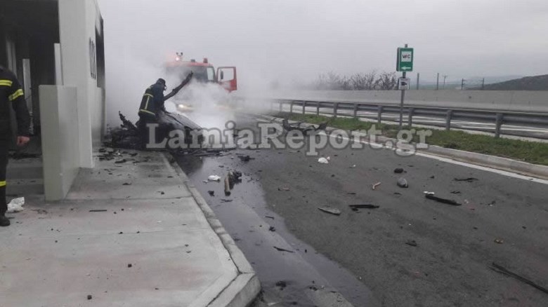 Τροχαίο δυστύχημα με τέσσερις νεκρούς στην Αθηνών – Λαμίας – ΦΩΤΟ