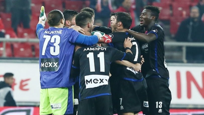 Έτσι πανηγύρισαν οι παίκτες του Πανιωνίου στα αποδυτήρια του “Καραϊσκάκης” – ΦΩΤΟ