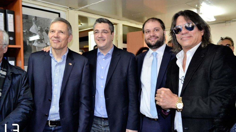 «Ψήφισαν» Νάουσα για το καρναβάλι οι Απόστολος Τζιτζικώστας και Ηλίας Ψινάκης – ΒΙΝΤΕΟ – ΦΩΤΟ