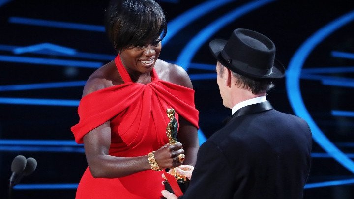 Στη Βαϊόλα Ντέιβις το Όσκαρ Β’ Γυναικείου Ρόλου