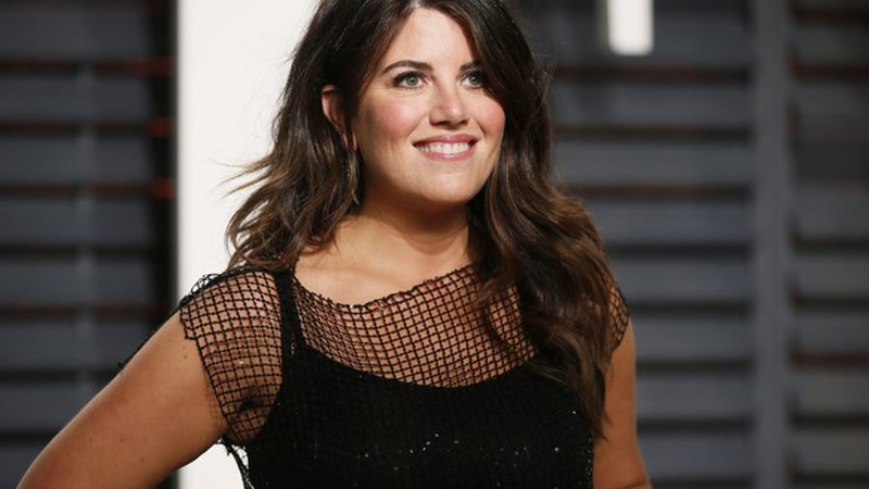 Η εμφάνιση της Μόνικα Λεβίνσκι σε after πάρτι των βραβείων Όσκαρ – ΦΩΤΟ