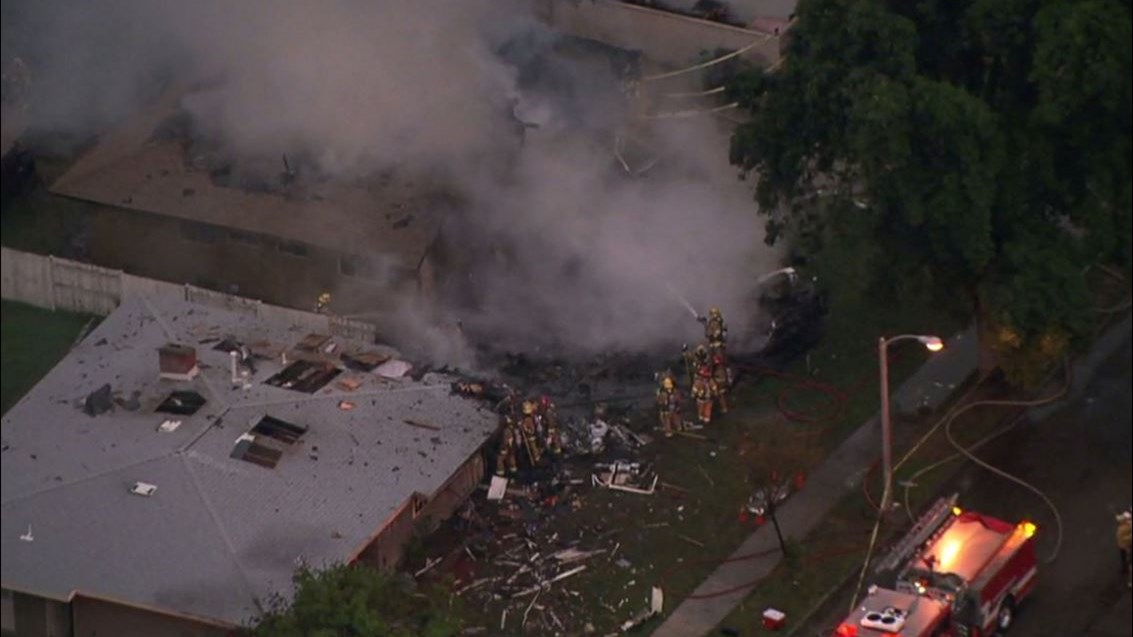 Νέες ΦΩΤΟ από την συντριβή του αεροσκάφους στην Καλιφόρνια