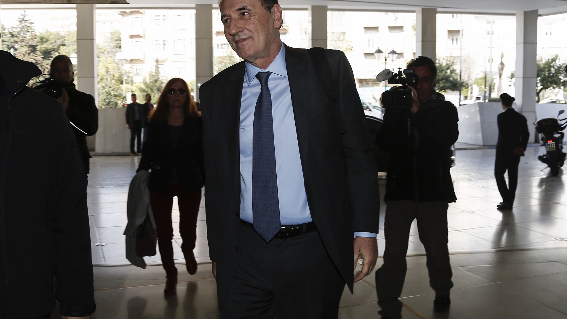 Διαδοχικές συναντήσεις του οικονομικού επιτελείου με τους επικεφαλής των δανειστών