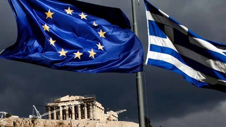 Bloomberg: Η ΕΕ πρέπει να εγκρίνει στις 20 Φεβρουαρίου την επόμενη δόση για την Ελλάδα