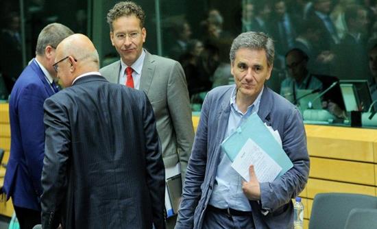 Εντατικές διεργασίες στις Βρυξέλλες για την ολοκλήρωση της δεύτερης αξιολόγησης