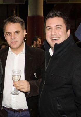 Έκαναν επίσημη με τον άσσο στα… πόδια μας