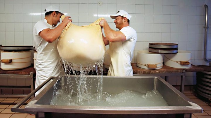 Επιδοτήσεις έως 75% για μεταποίηση αγροτικών προϊόντων