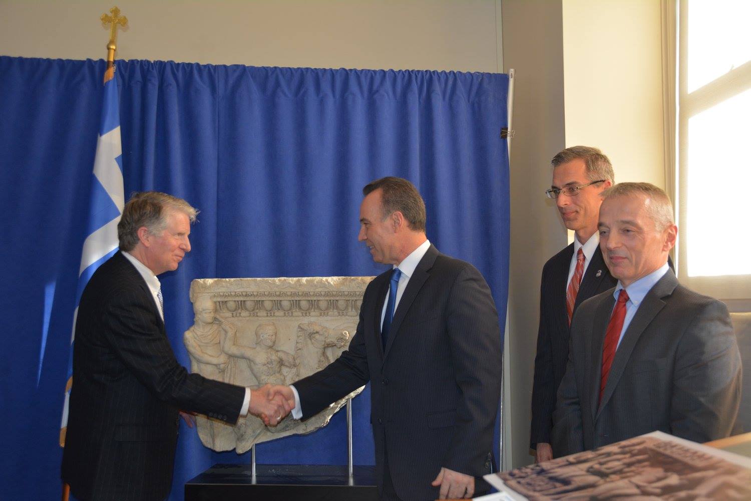 Η Εισαγγελία Μανχάταν παρέδωσε την αρχαία σαρκοφάγο στην Ελλάδα