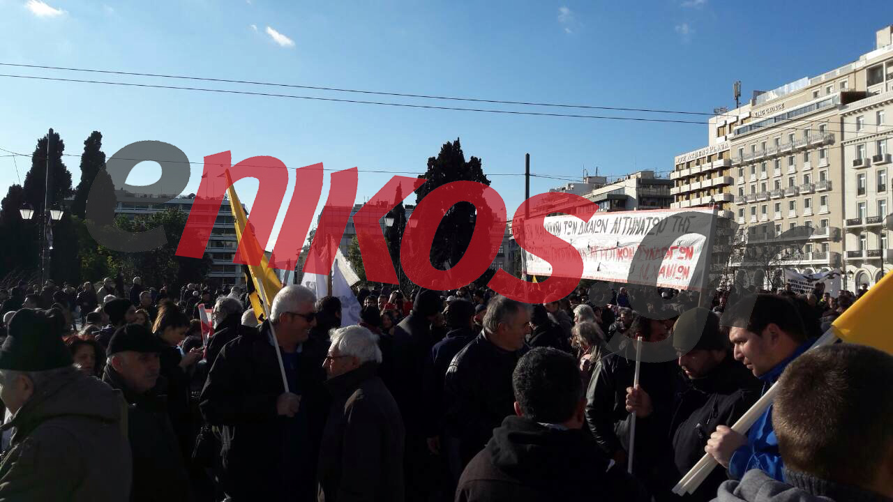 Ολοκληρώθηκε το συλλαλητήριο των αγροτών – ΦΩΤΟ